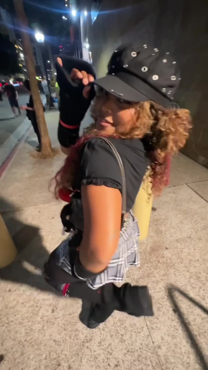 @loveronnie