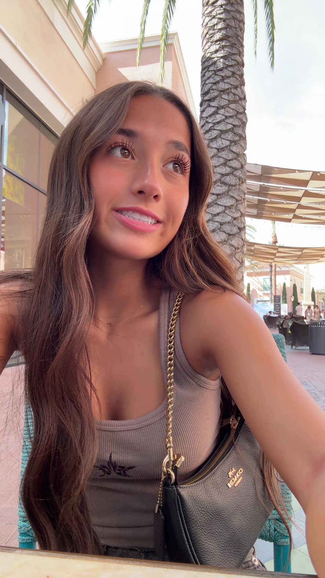 @Alexis