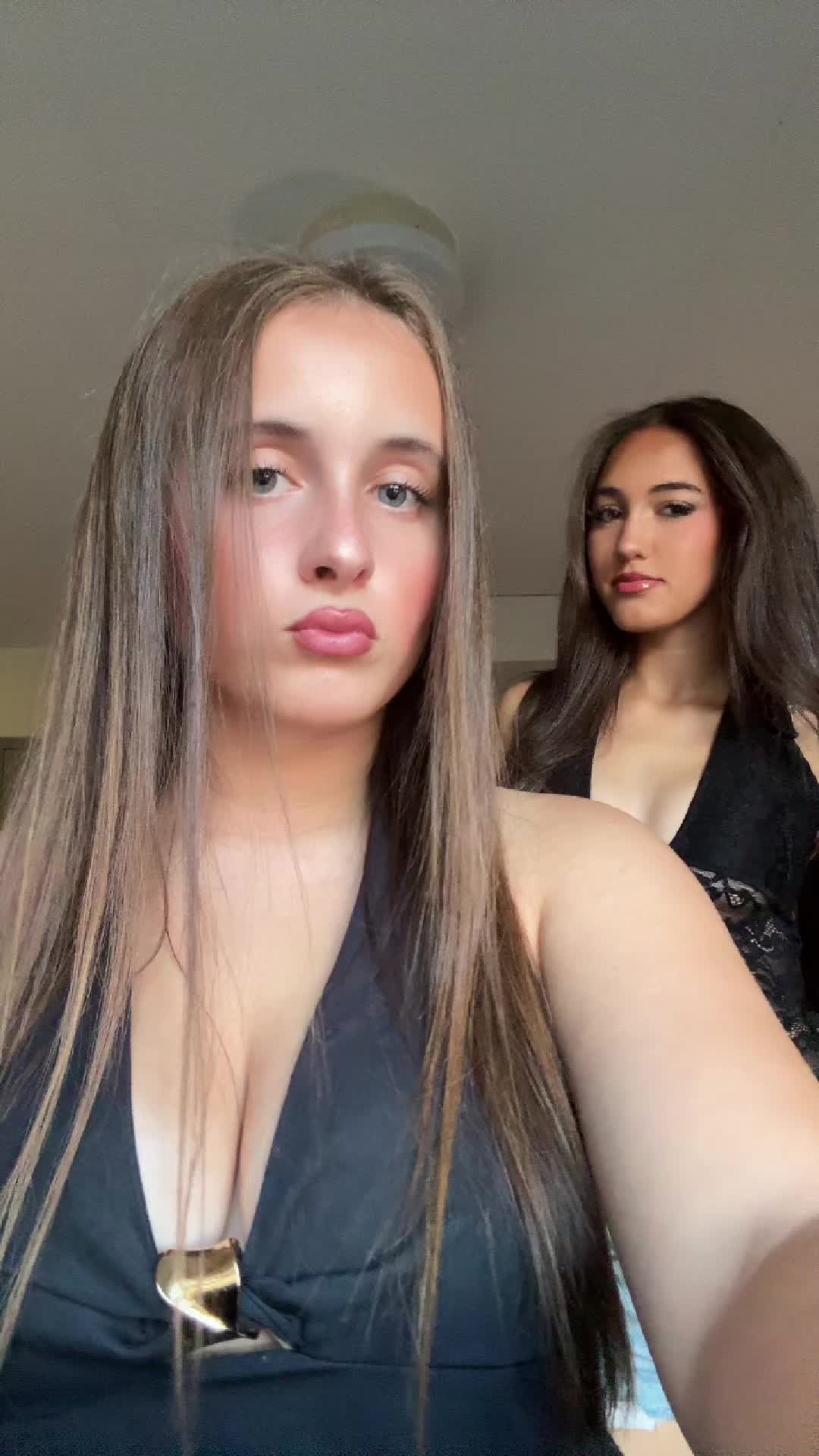 @Lily