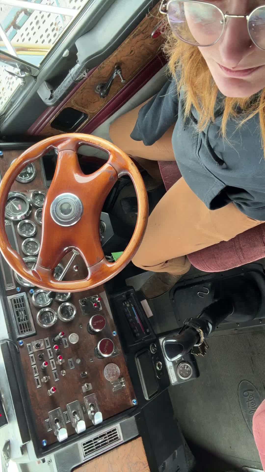 @katbugs