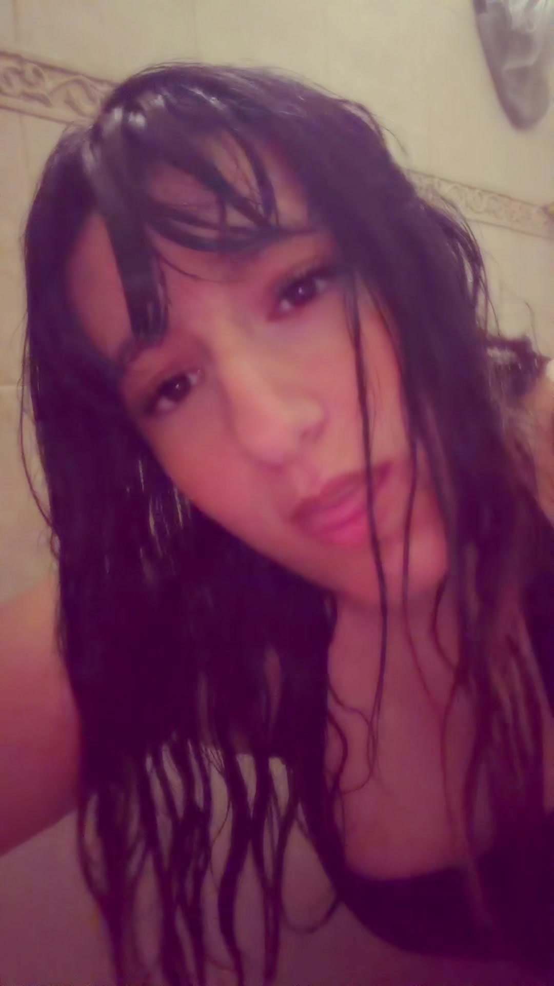 @sarahnextdoorgirl:)