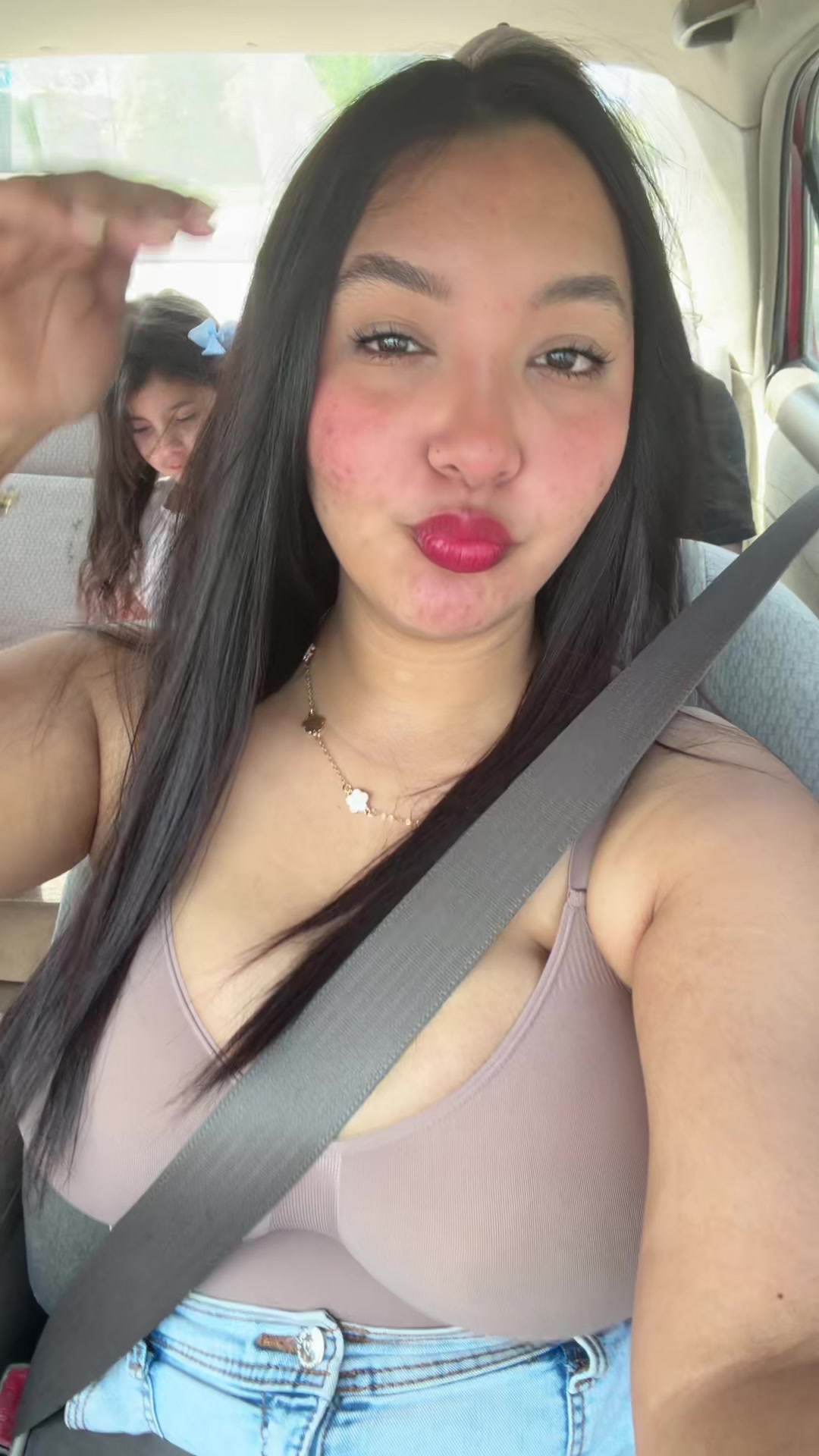 @Dani🍒🖇️