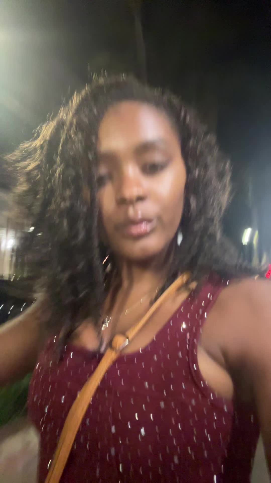 @SydneyThaBhaddest