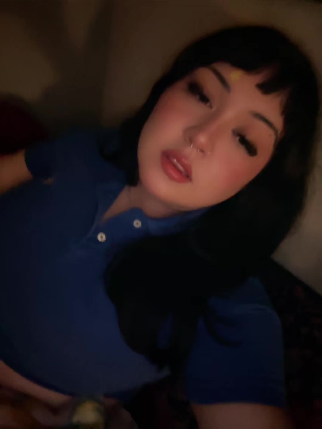 @R E