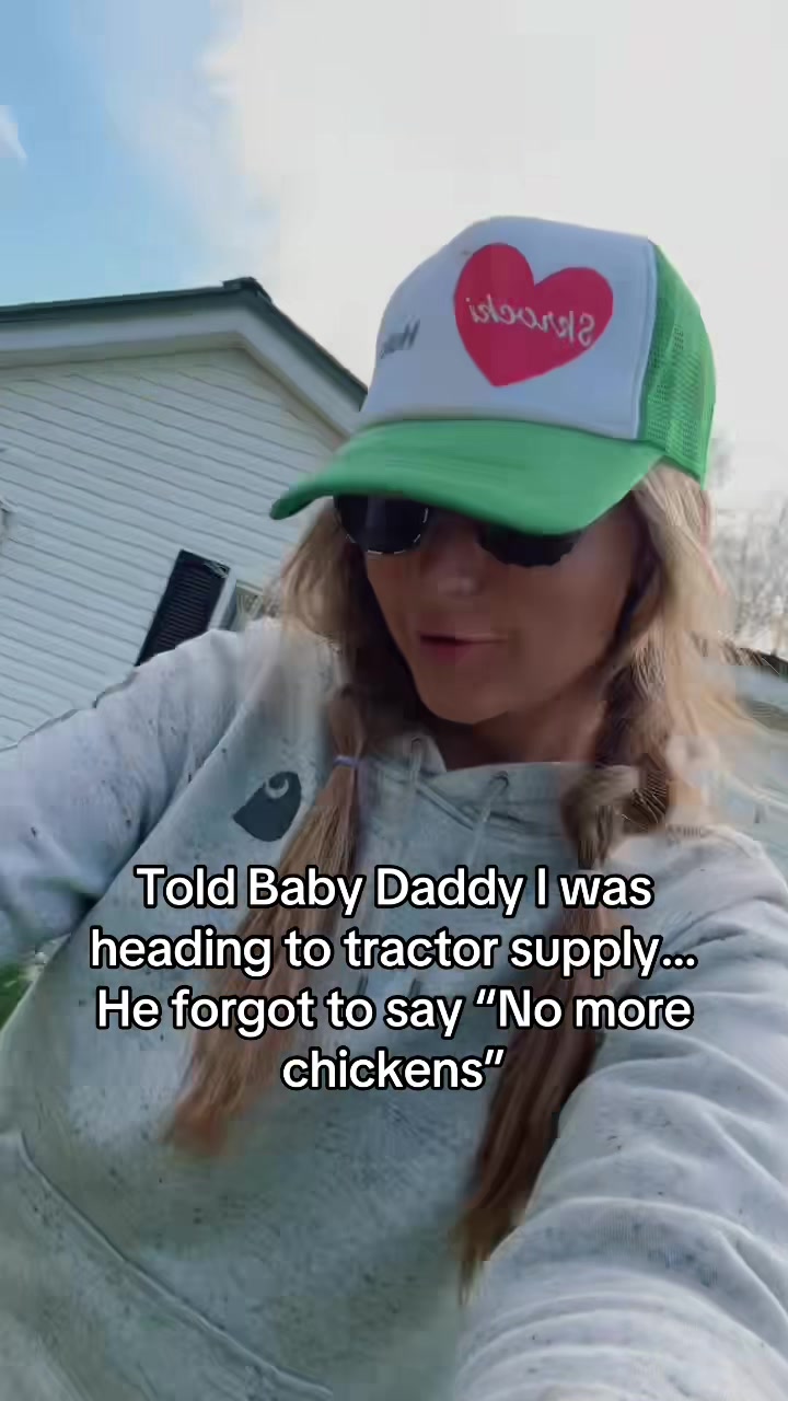 @Christy_Lynn