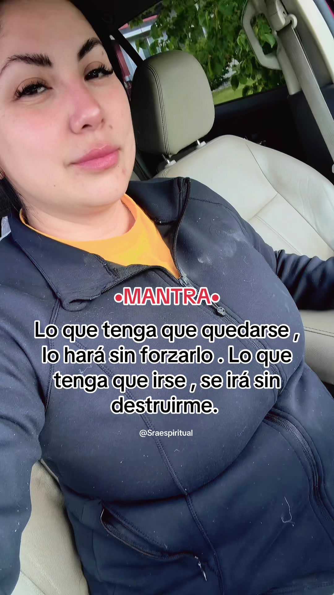 @Claudia Vega
