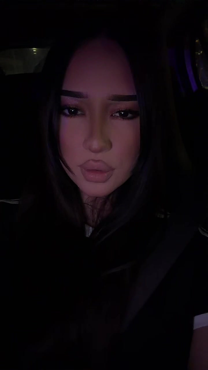@moonay