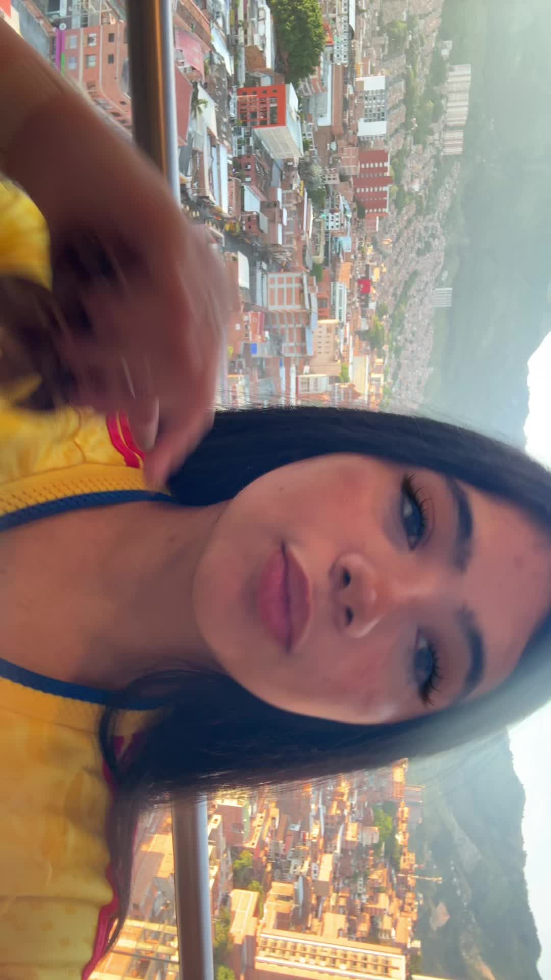 @Valeria Arango