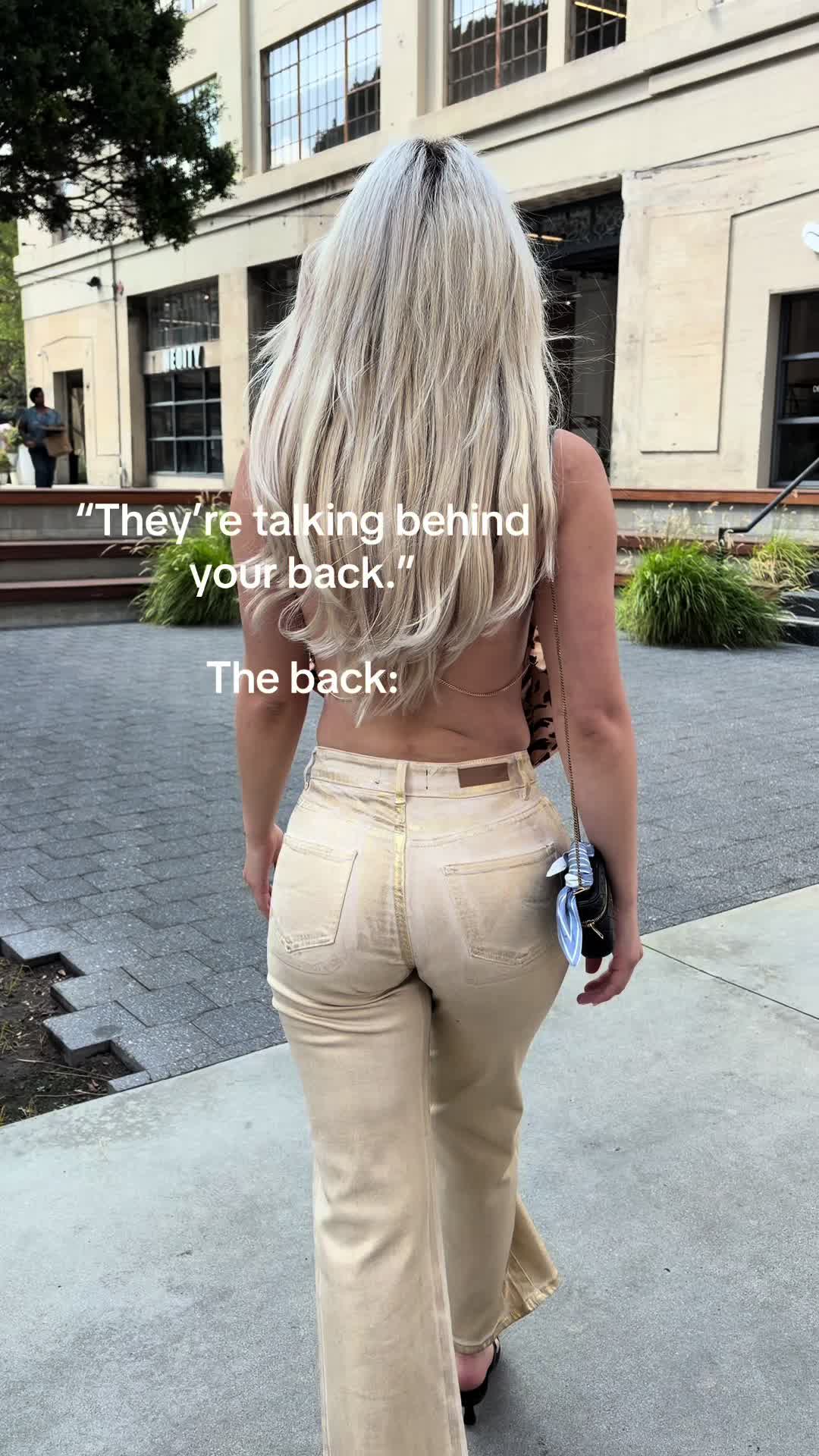 @itoofashion