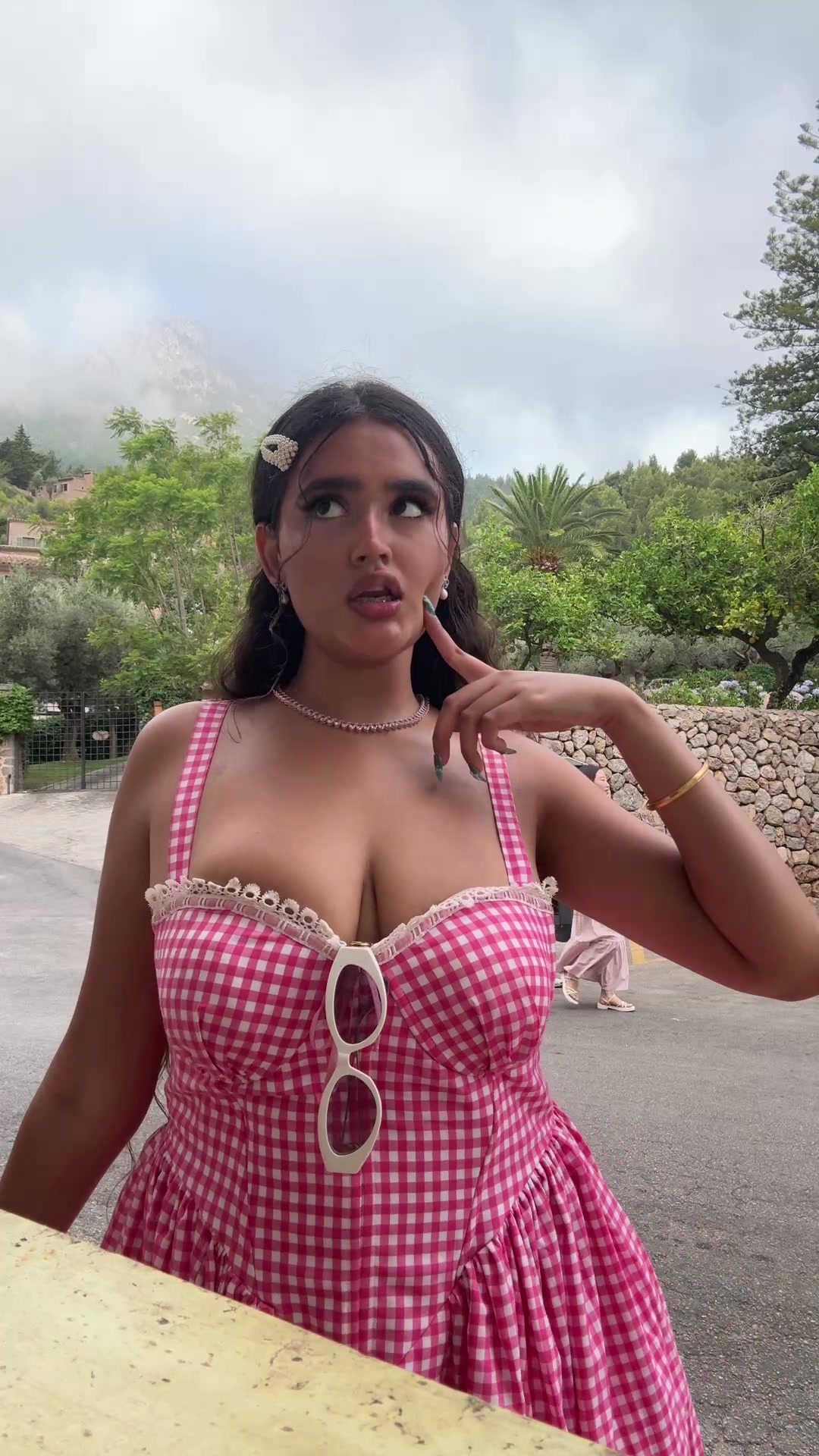 @eishita