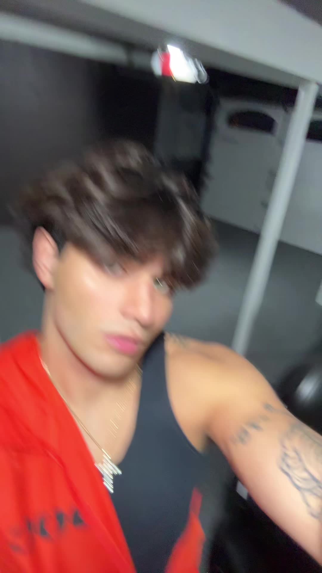 @🕸️