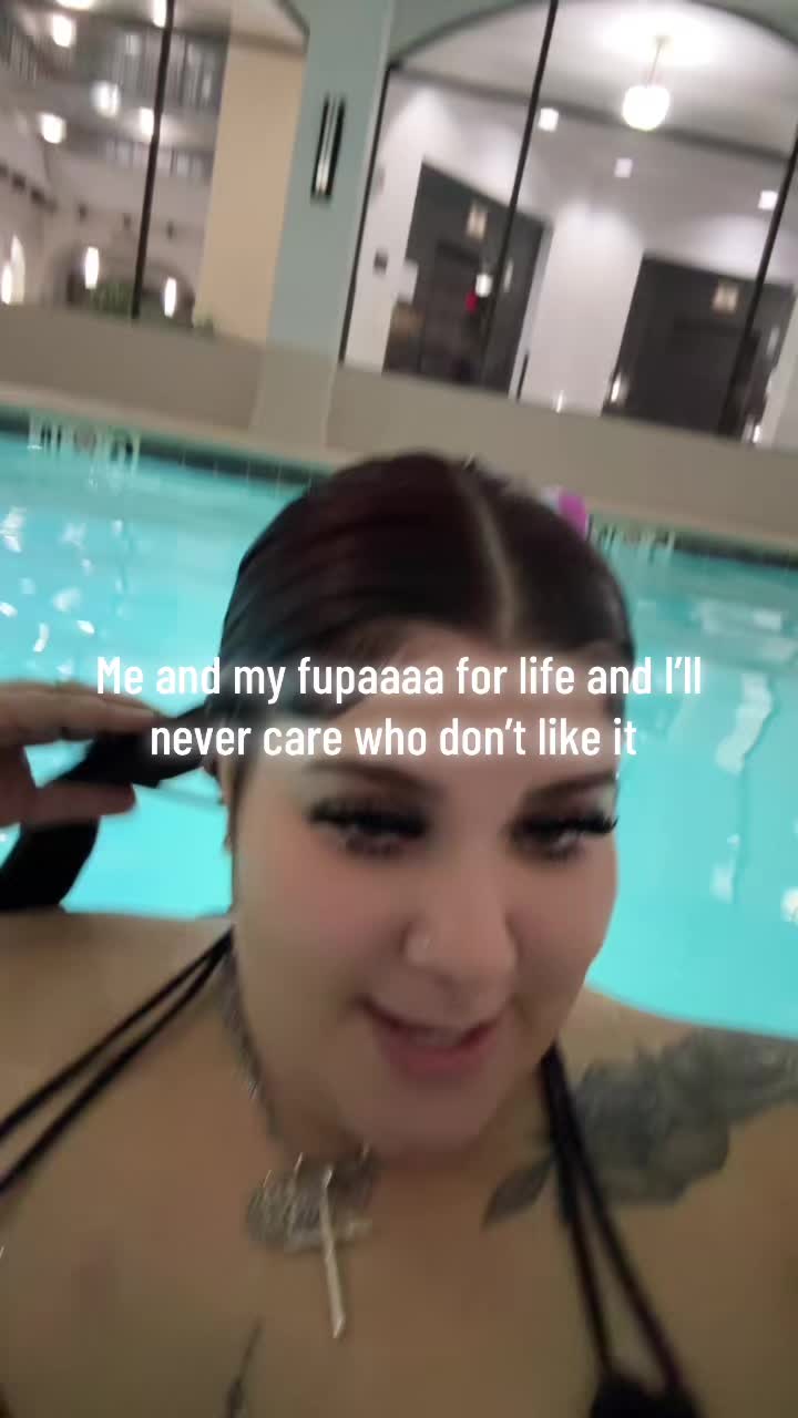 @DAVRIANA K🩷