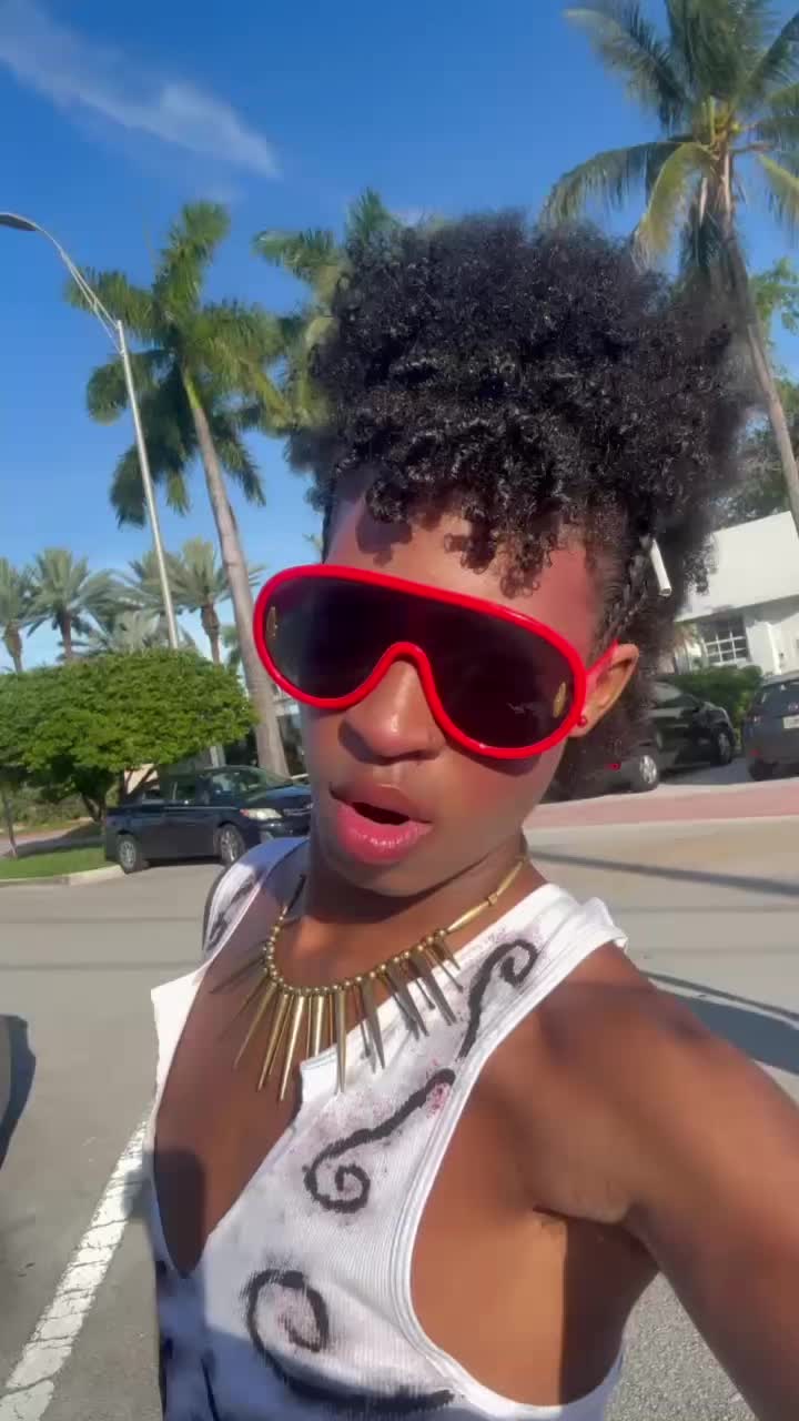 @MiamiDiaries