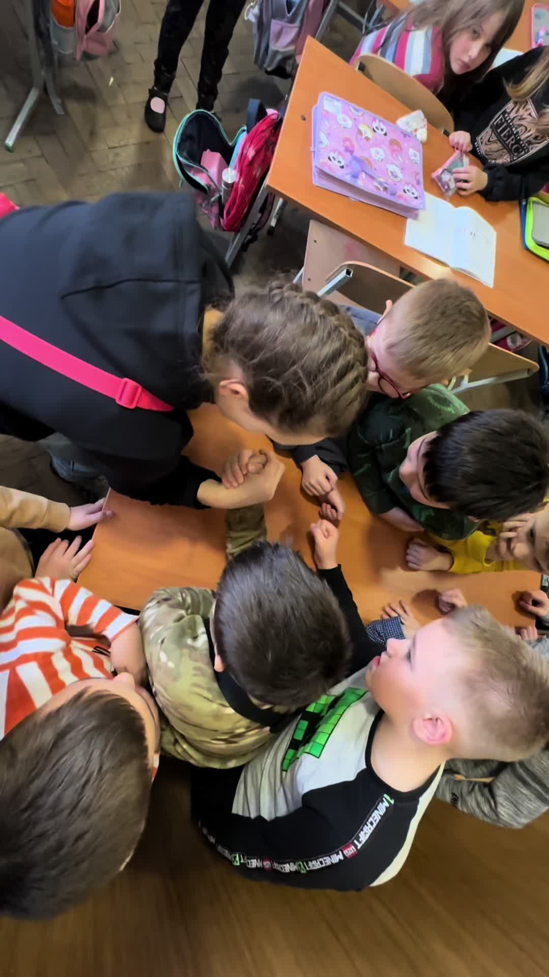 @Кароліна