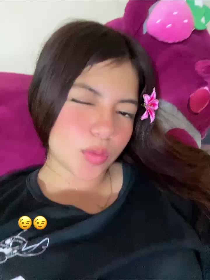 @𝐀👸🏻.