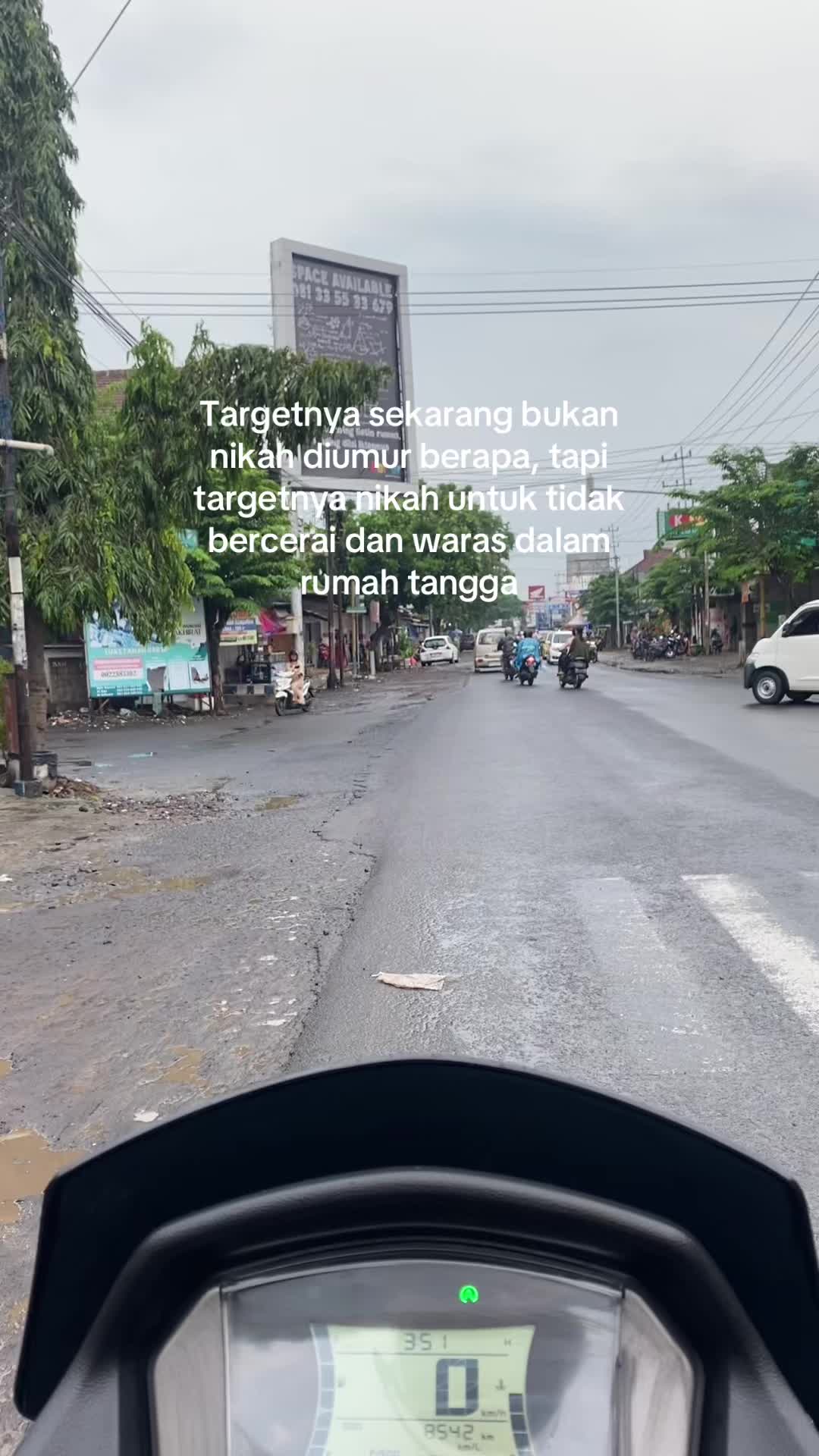 @๐๐_