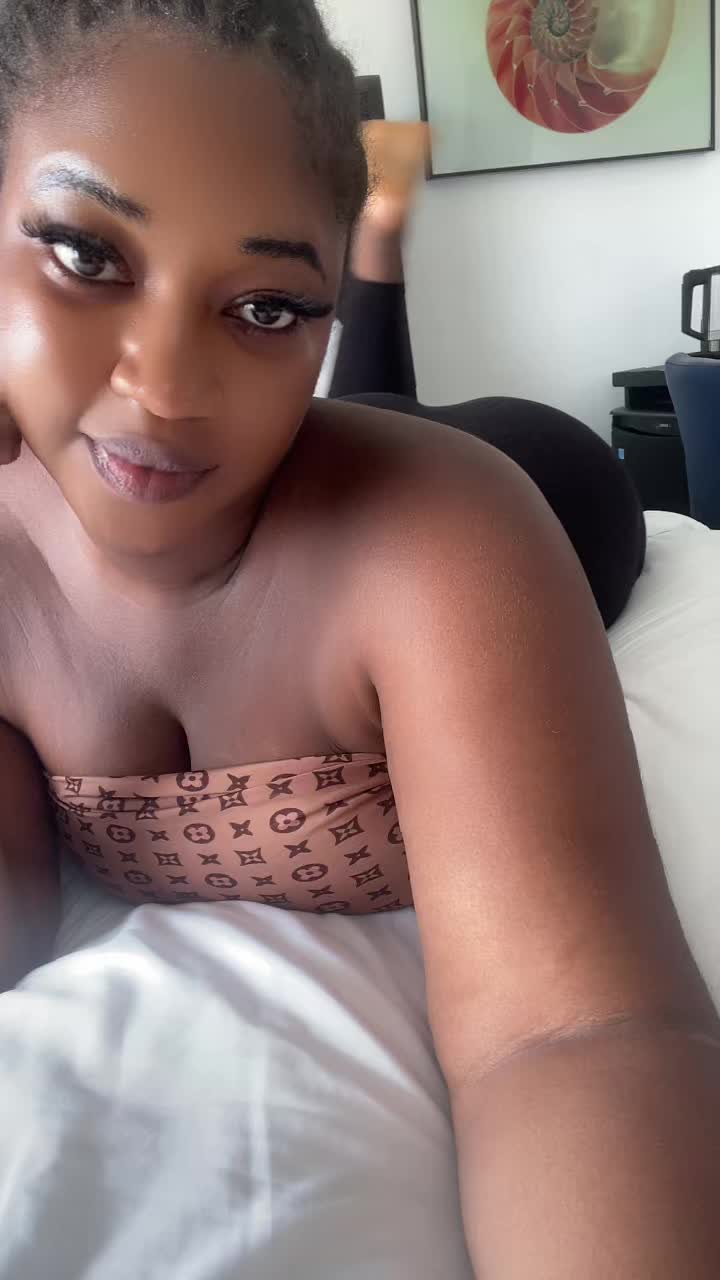 @Mamacita🦋