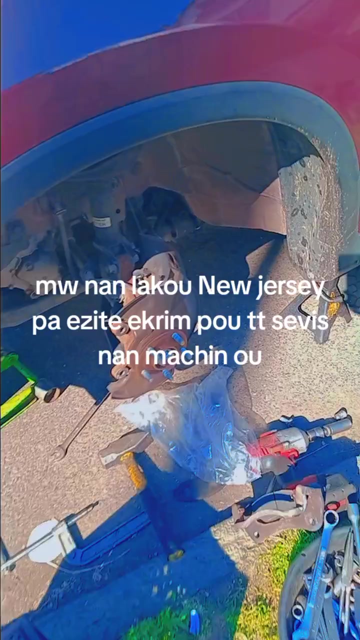 @Ricky C-n'est rien🇭🇹🇱🇷🔩