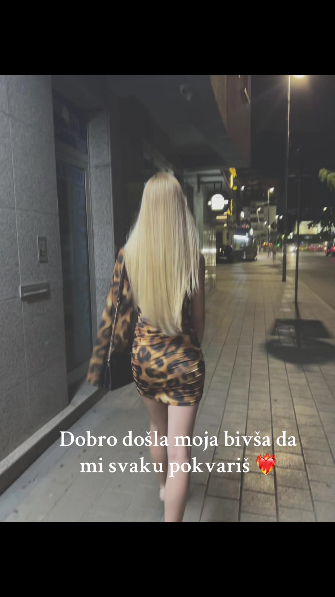 @Sara👻
