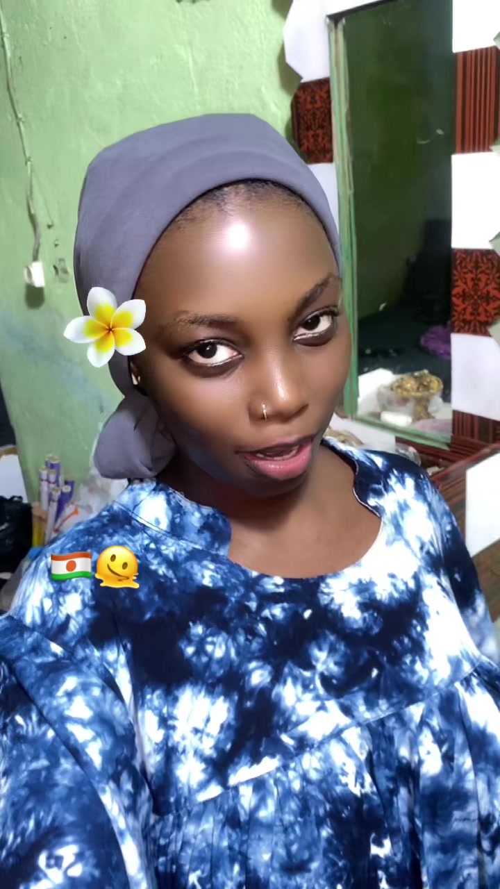 @Aminaa ~ 🇳🇪💕
