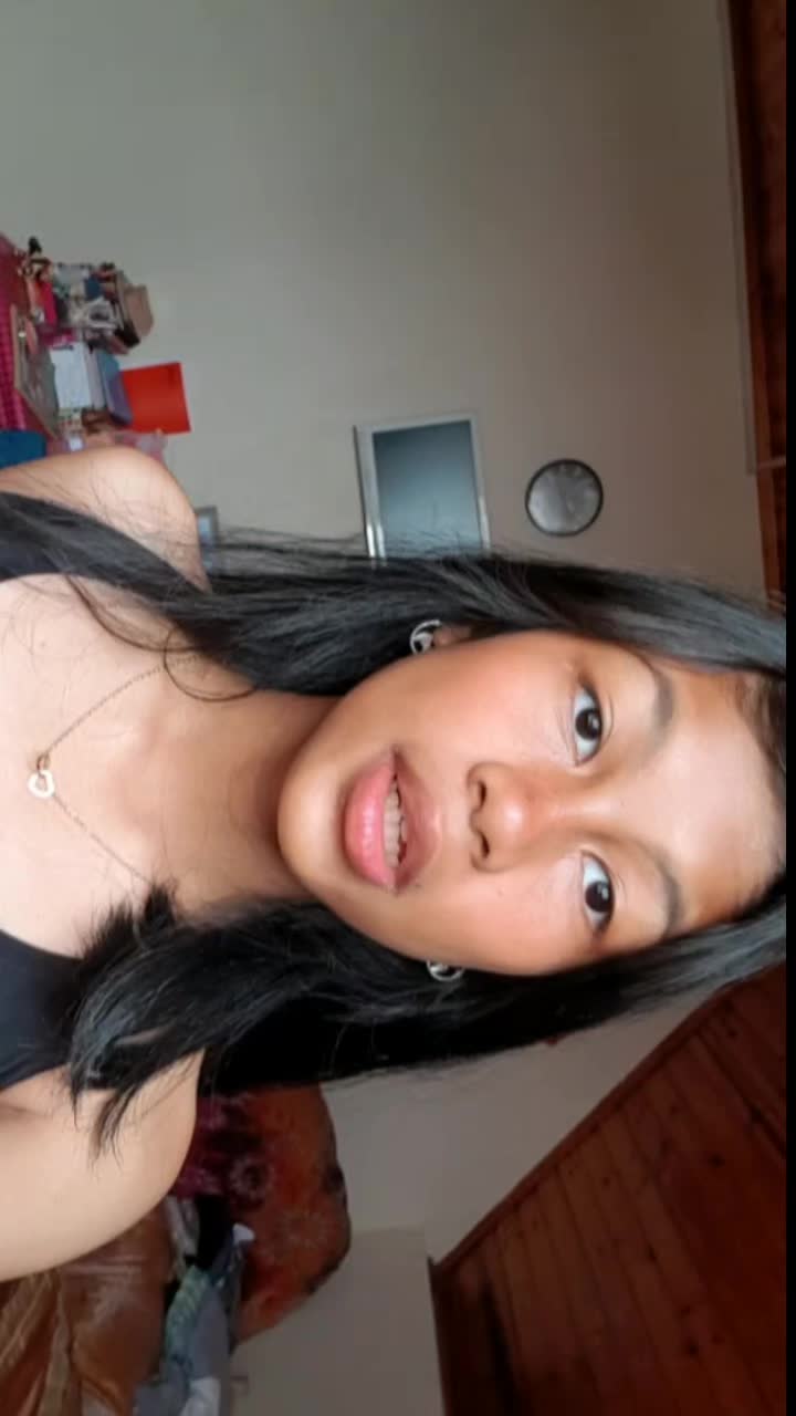 @๐๐ซ๐ข๐ฌโ๏ธ