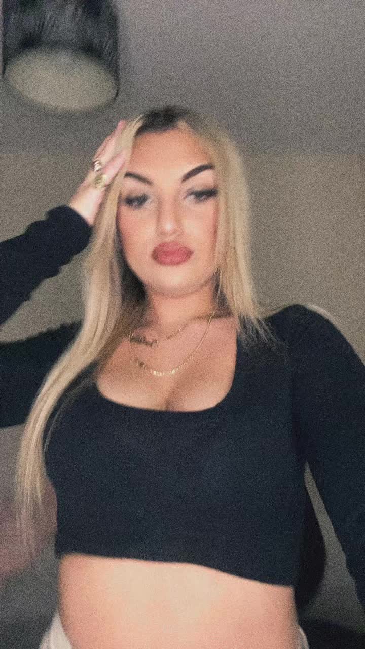 @$abina🖤