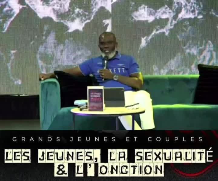 @R&eacute;v&eacute;rend Francis Ngawala