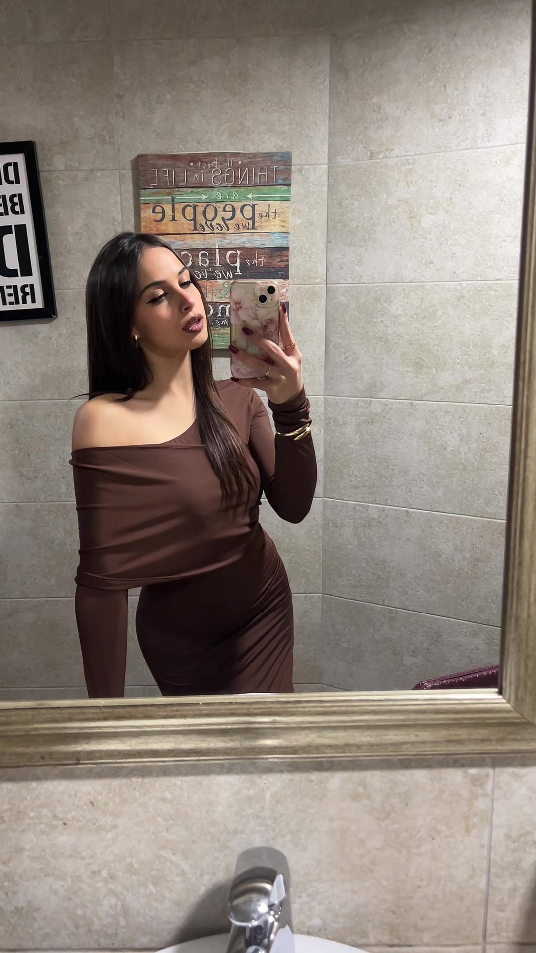 @𝐸𝓂𝒾𝓁𝒾𝒿𝒶