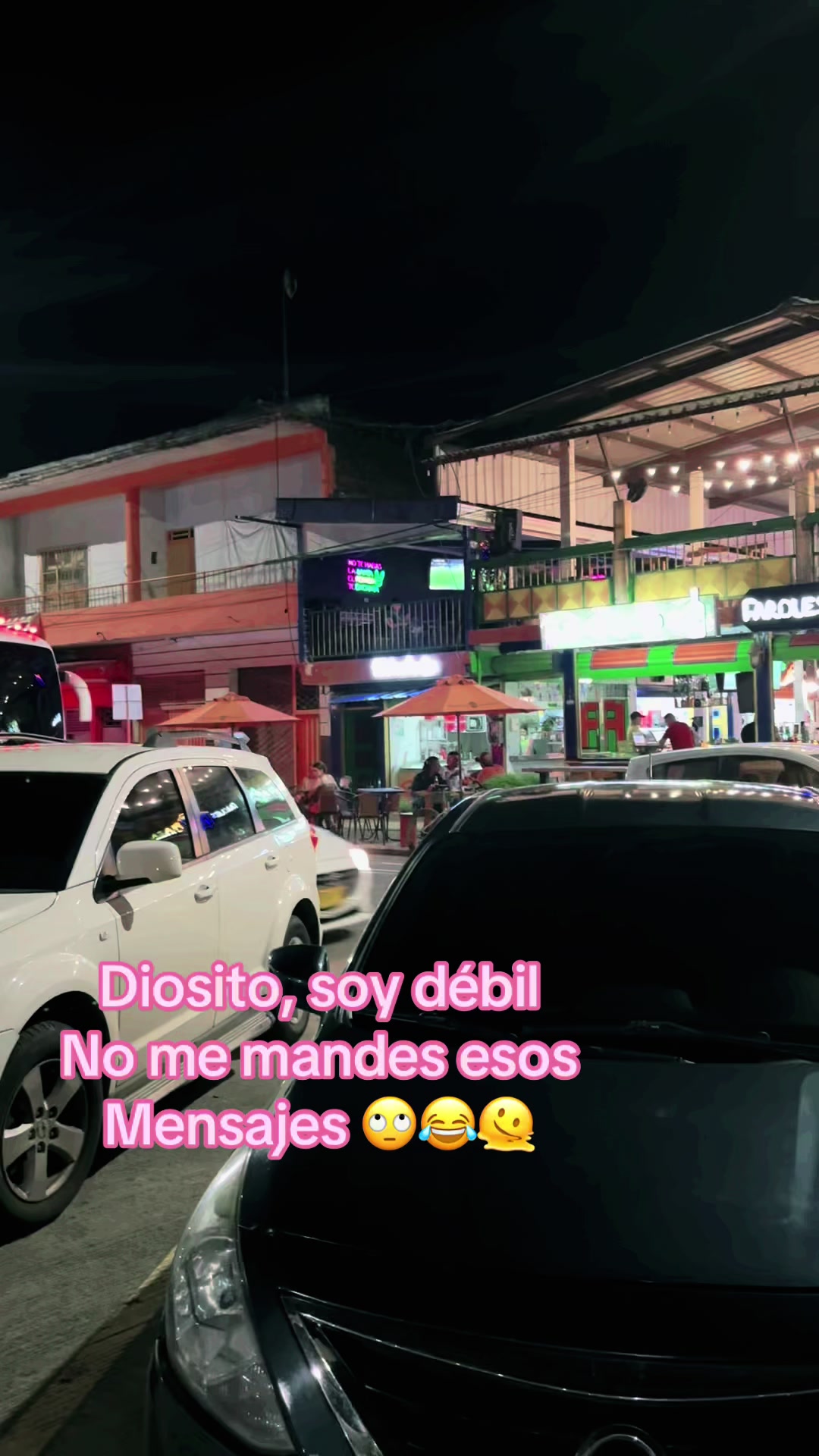 @🪼Laura Azulita 🦋