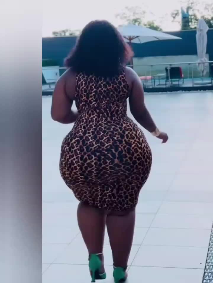 @Curvy_ Girls