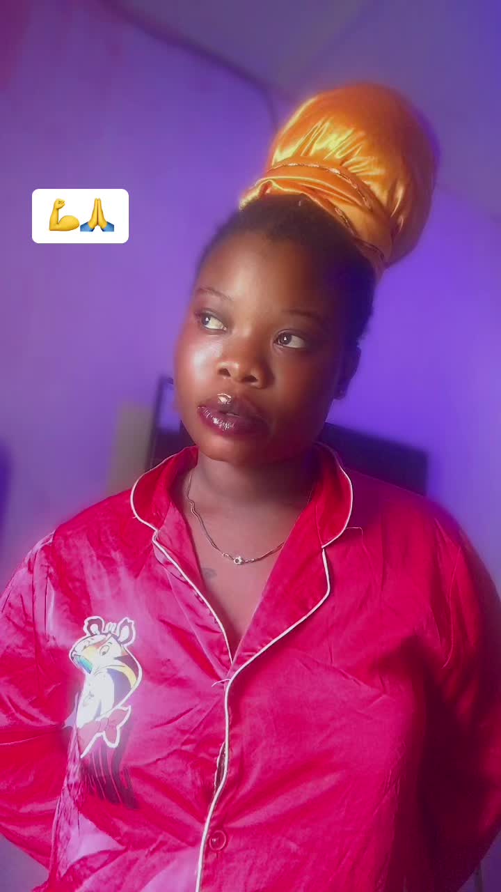 @Chelsea mensah 18