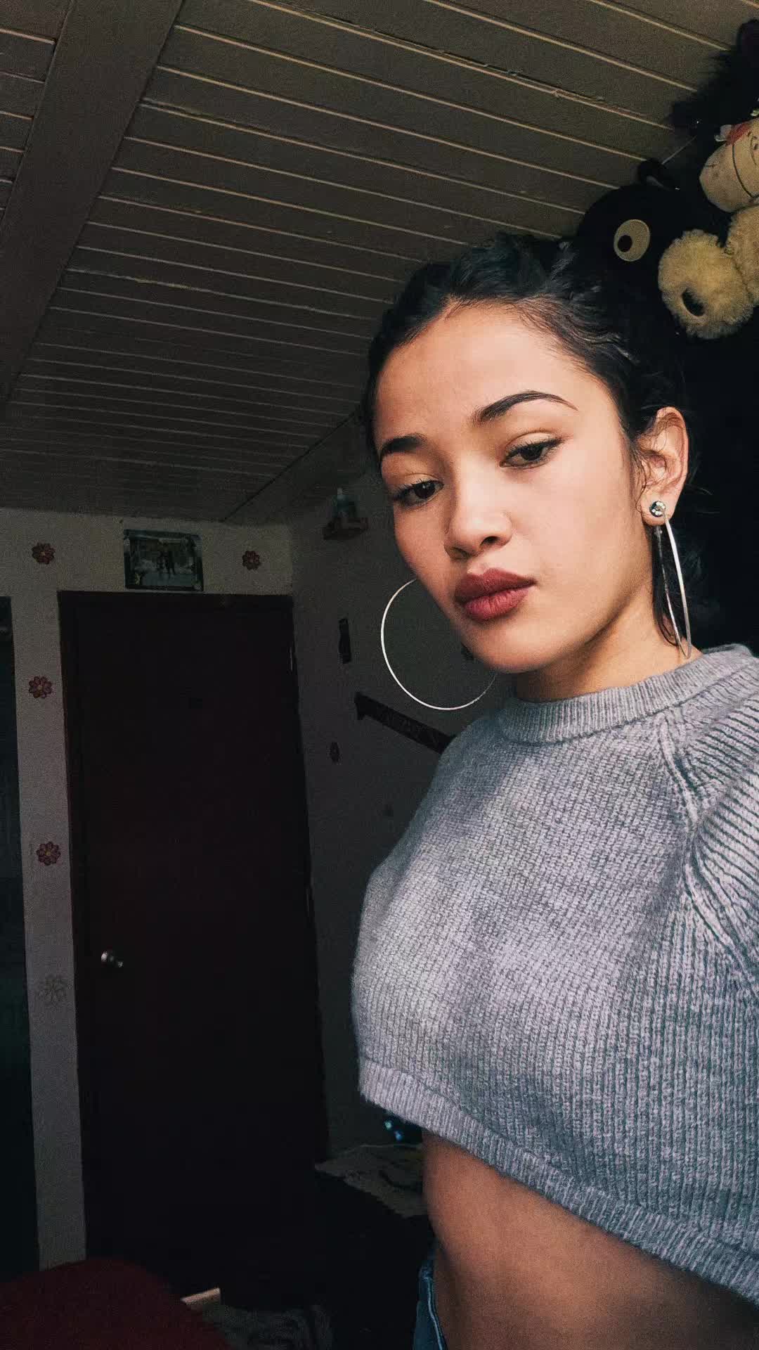 @Niyired V'r🥀