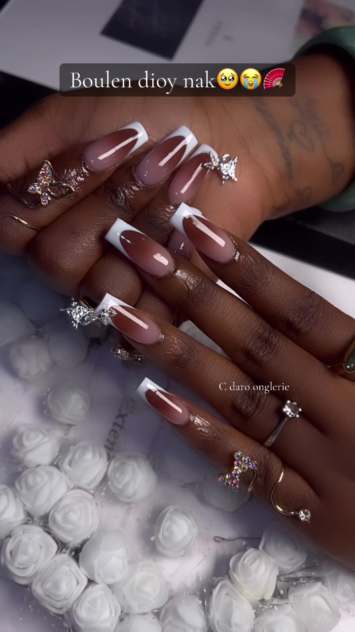 @Maman glam nails🥥🫧