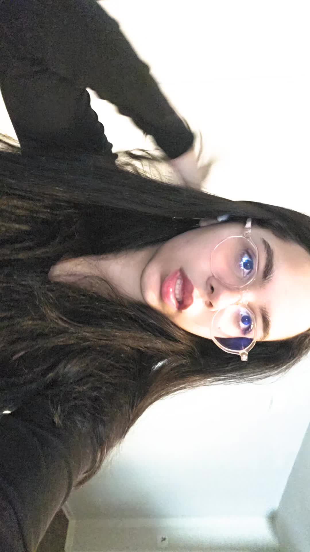 @aless