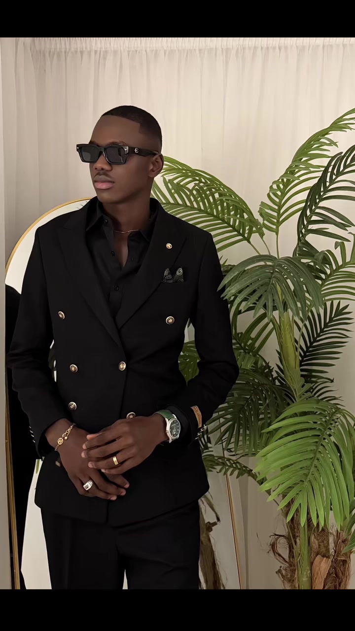 @💫PDG kingmodel👑🥇