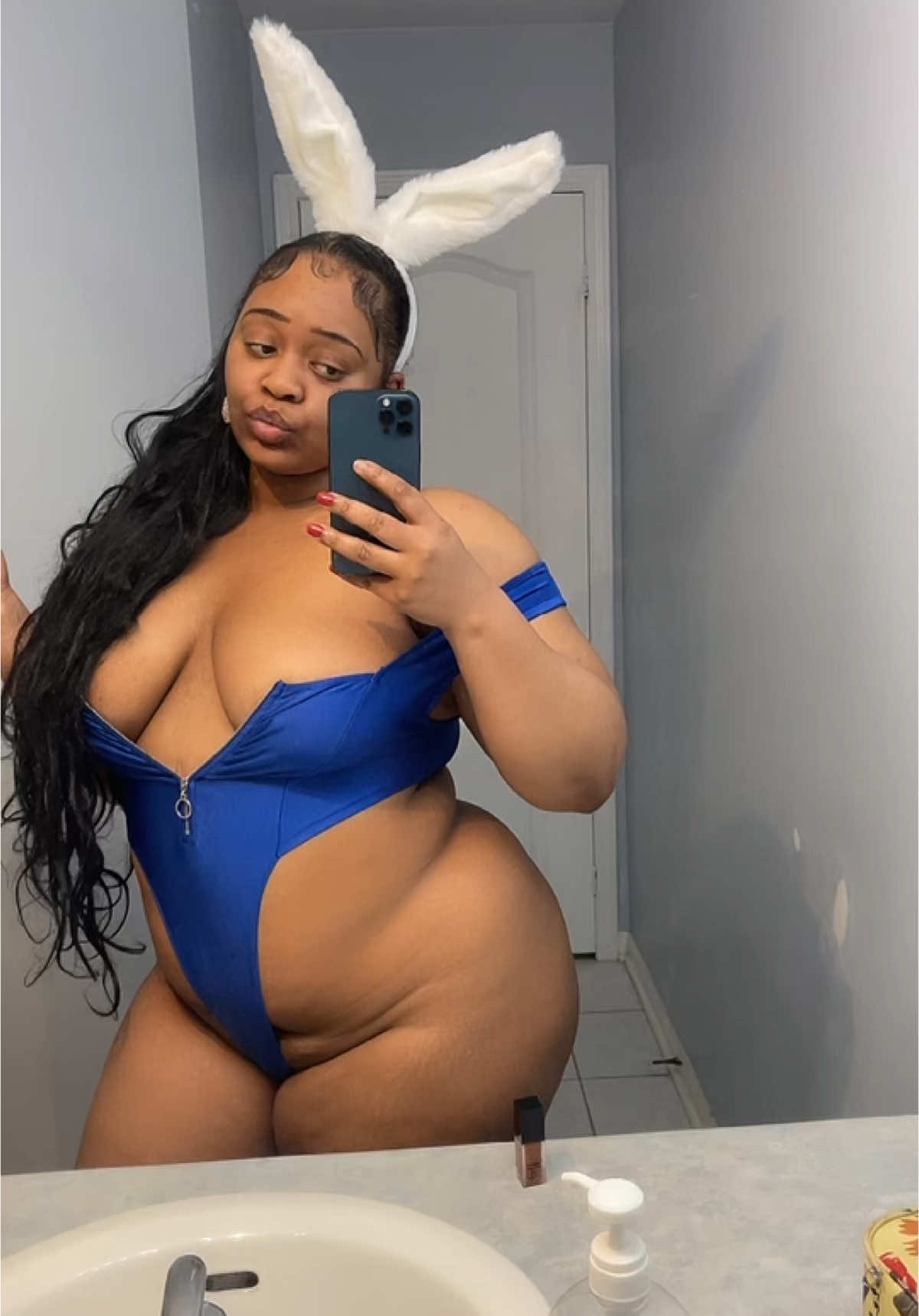 @AnnziBaby