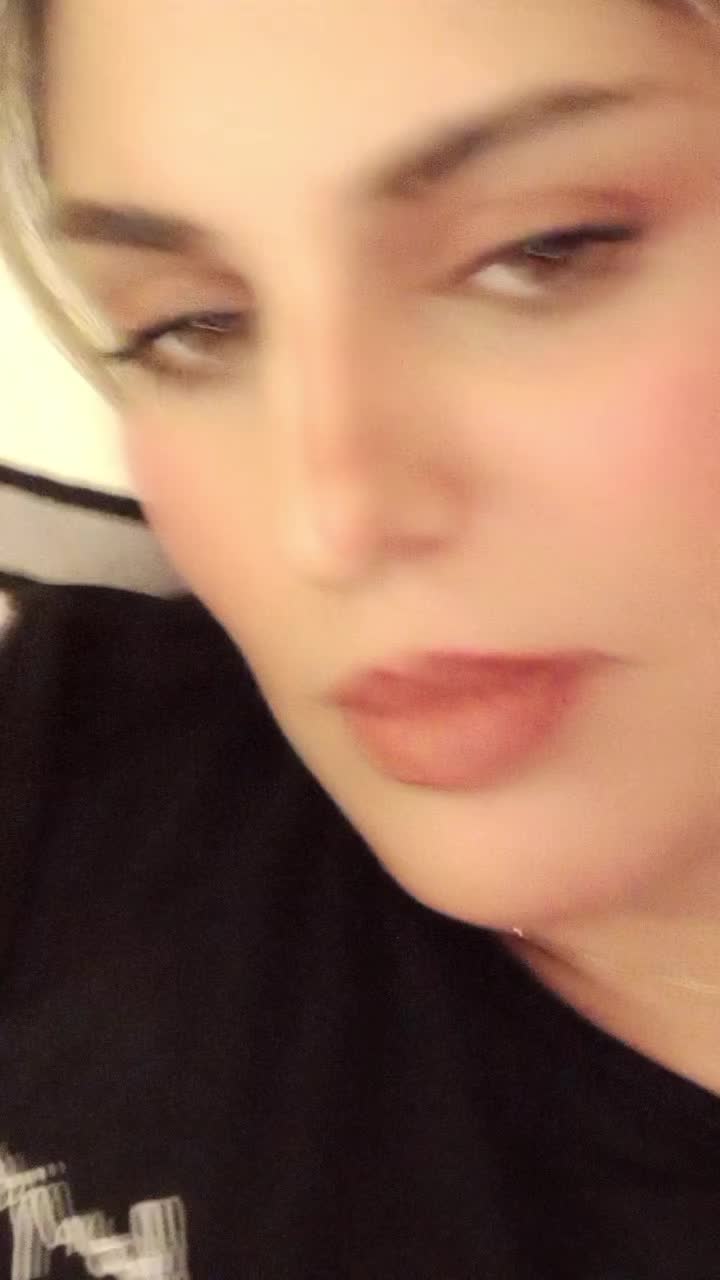 @زيزي عزيزة .