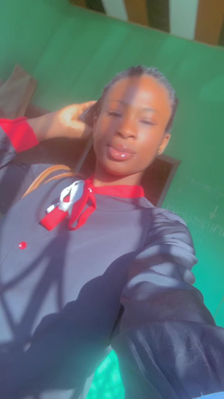 @tinnyone_