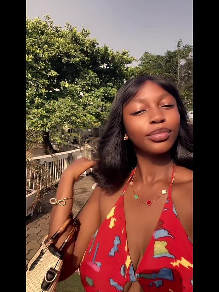 @🦋AMIKE🦋