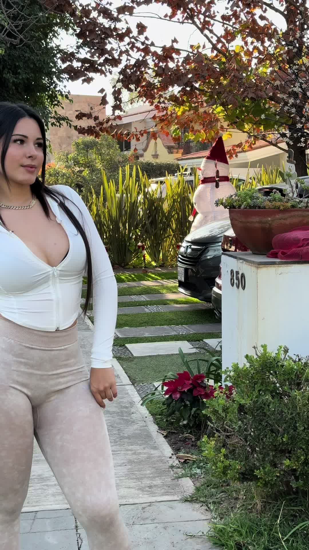 @Adriana olivarez