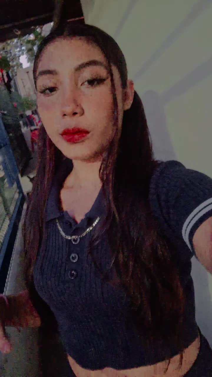 @Thania Silva