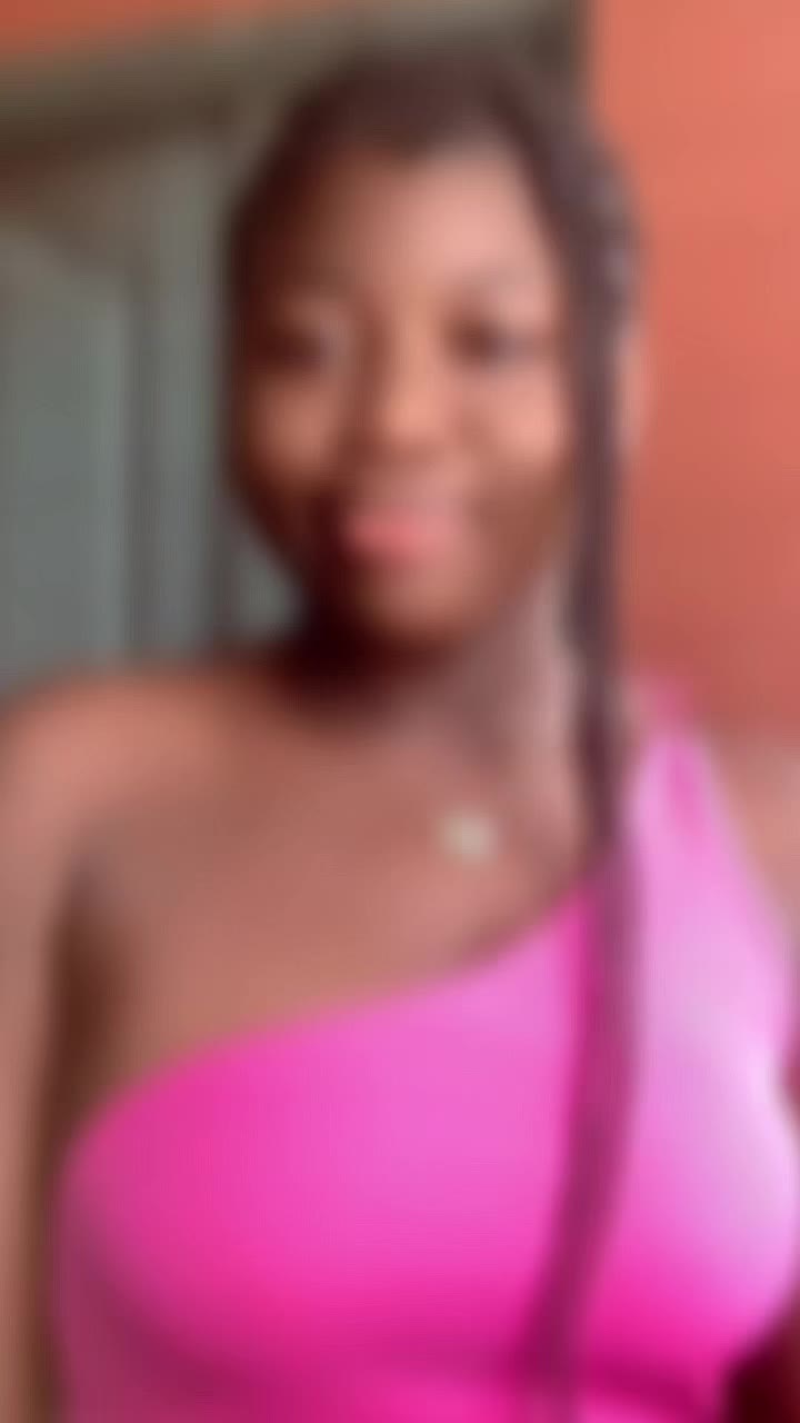 @🦋Aphyia Lizzy💕🤭