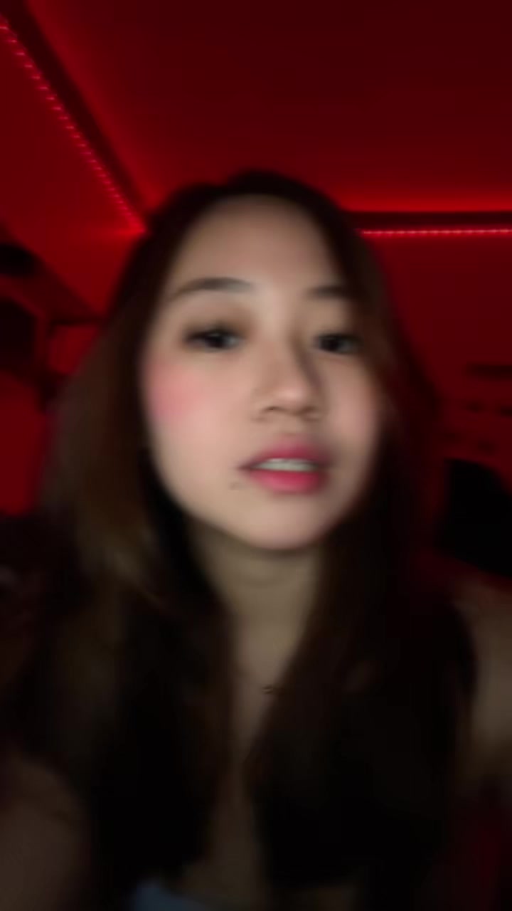 @lou ◡̈
