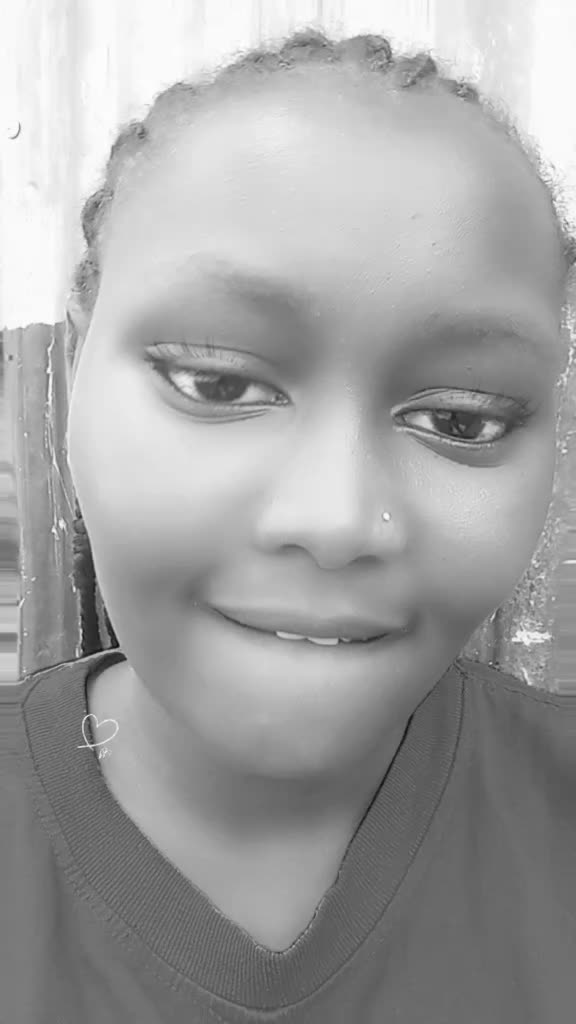 @Kikuyu babe🫦👅💗