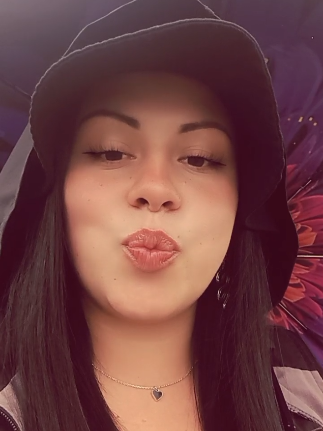 @Daniela Santana