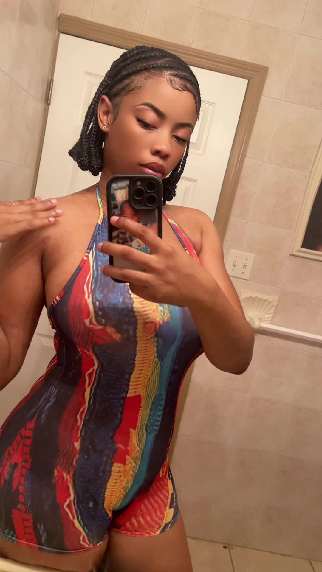 @Caramelchick876 🇯🇲