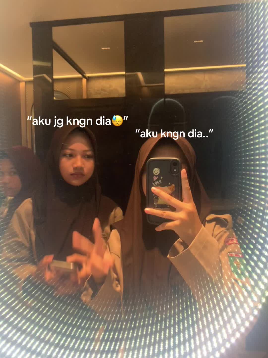 @—az