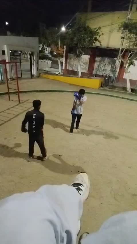 @...