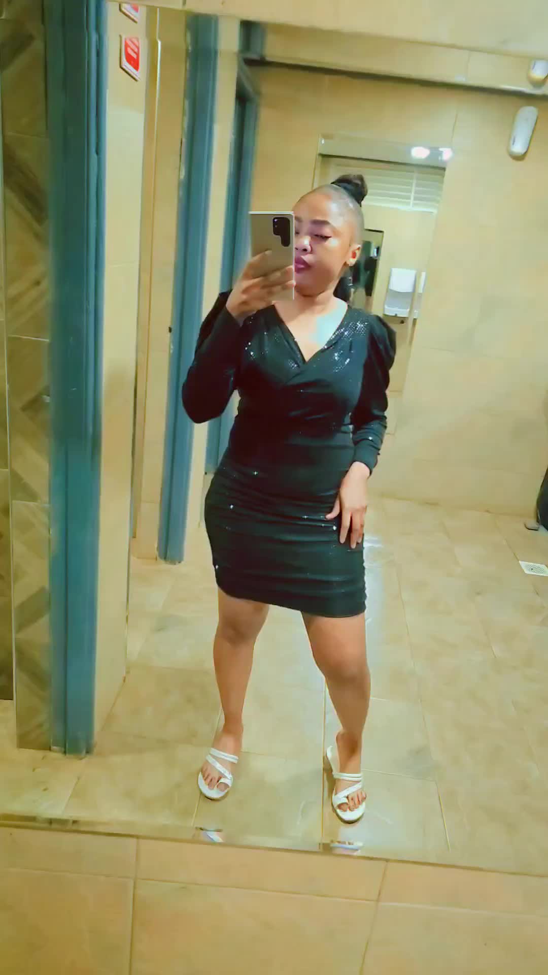 @Shakita Minajmumbi Backup.