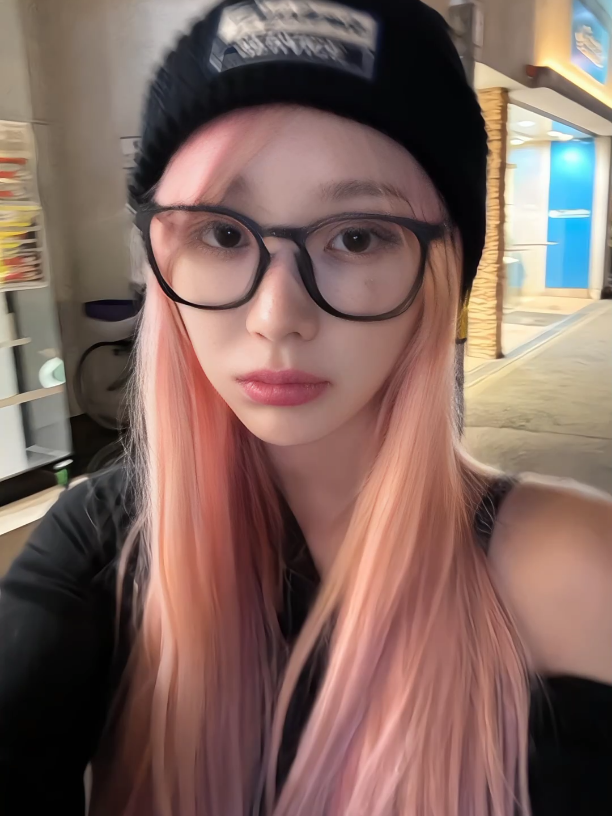 @𝐅𝐢𝐢𝐝𝐞𝐬𝐮
